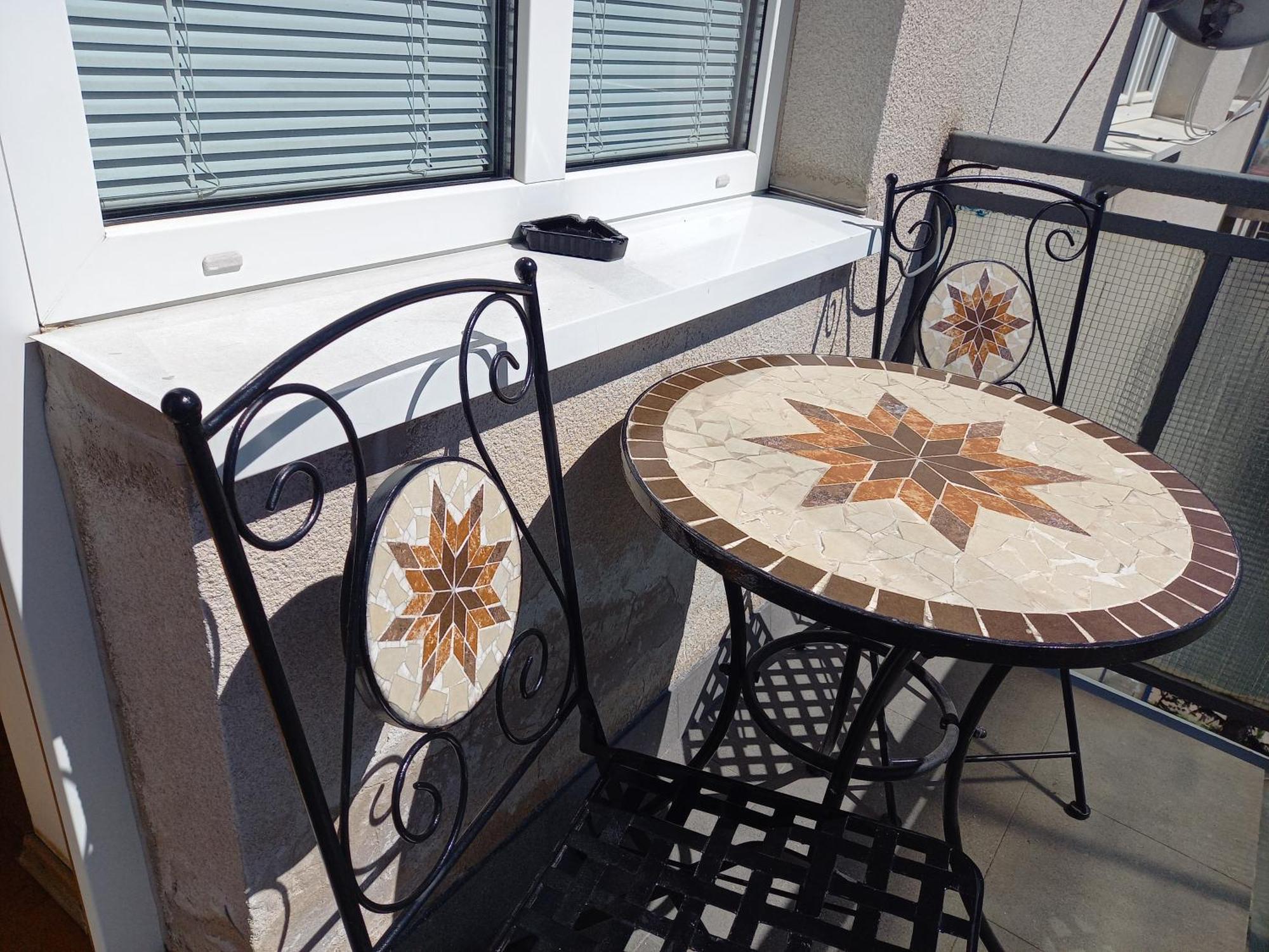Apartment Amos - Private Parking Included *